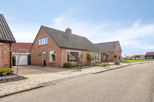 Huis Cornelisgracht 15 in Giethoorn