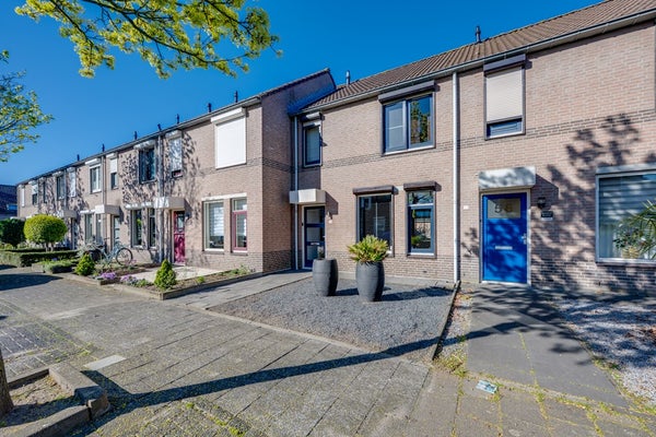 Huis Wouwerbroek 58 in Rijen