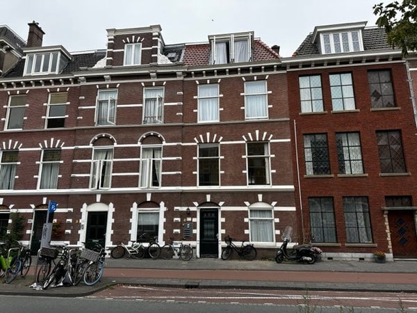 Appartement Groot Hertoginnelaan in Den Haag