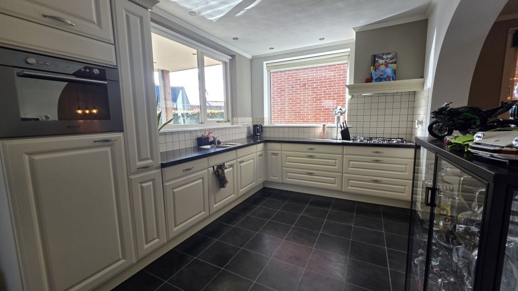 Woning te huur: Sint Antoniusstraat, Schijf