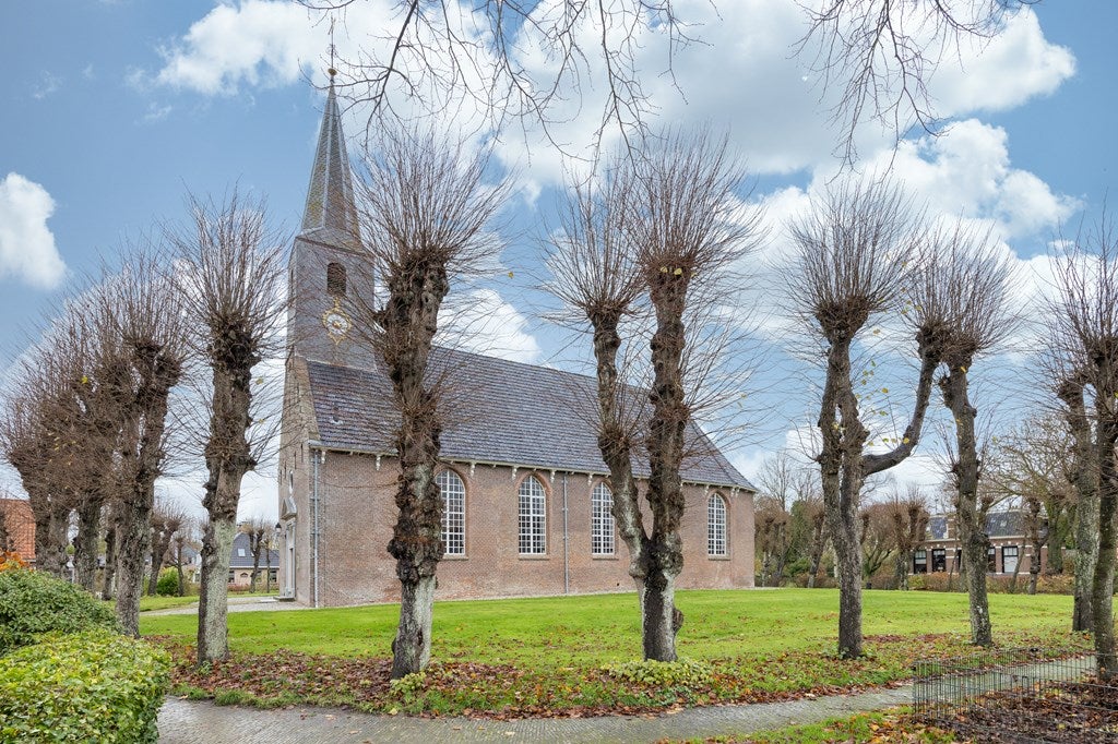 Vrijstaande woning te koop: J.P. van der Bildtstraat 2, Vrouwenparochie