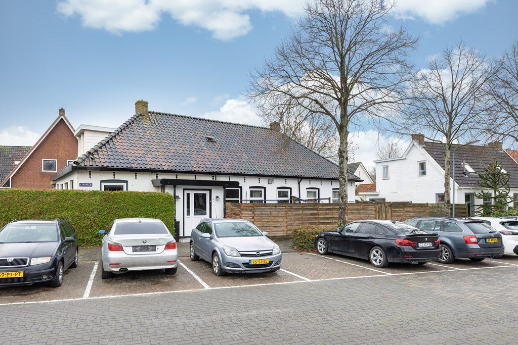 Vrijstaande woning te koop: J.P. van der Bildtstraat 2, Vrouwenparochie