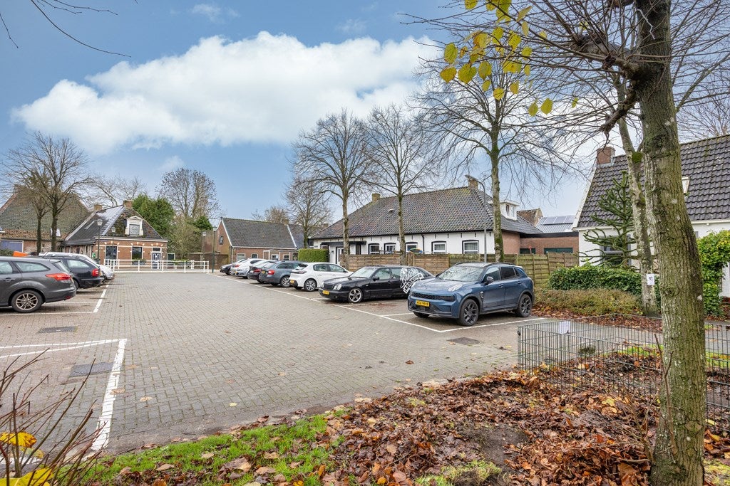 Vrijstaande woning te koop: J.P. van der Bildtstraat 2, Vrouwenparochie