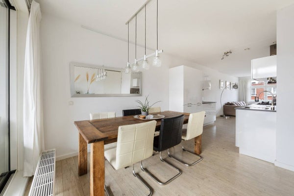 Flat Makassarstraat in Amsterdam
