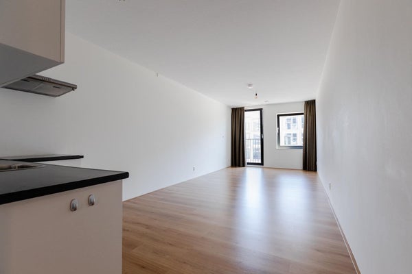 Studio For Rent: Elizabeth Cady Stantonplein, Amsterdam For €655