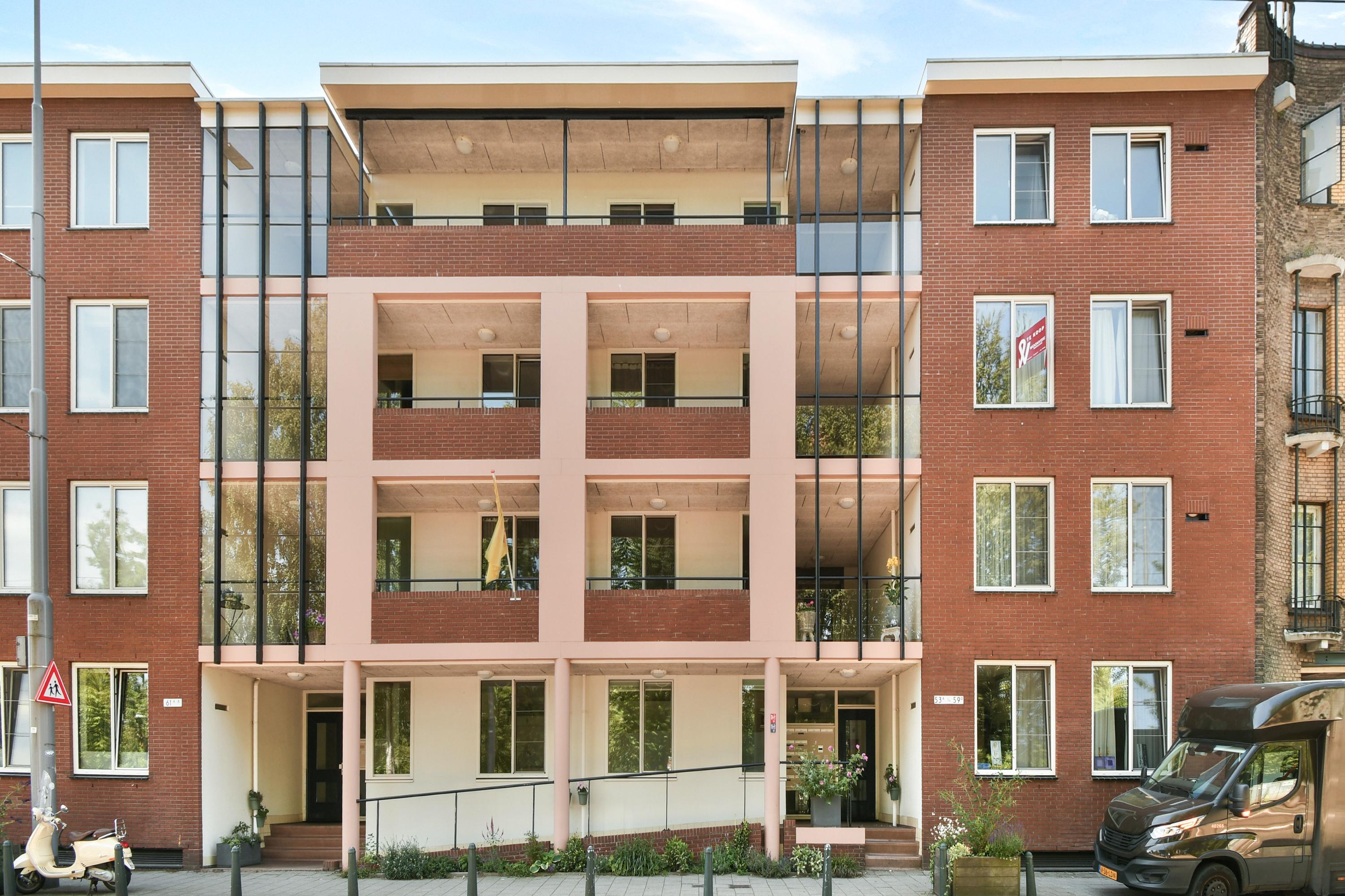 Appartement Honingerdijk 53 B in Rotterdam