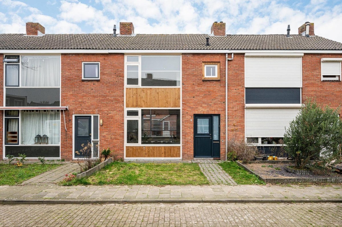Hoek – 4542AR