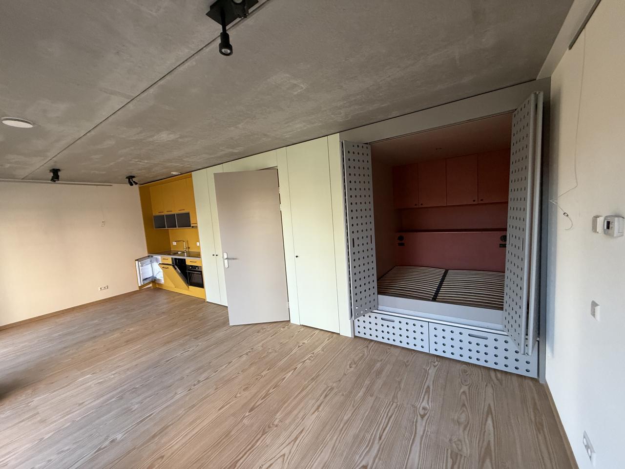 Studio te huur: Houthavenweg 87, Amsterdam