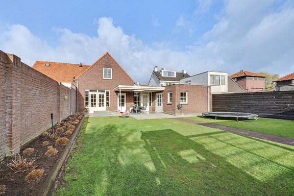 Huis Lensheuvel 29 in Reusel