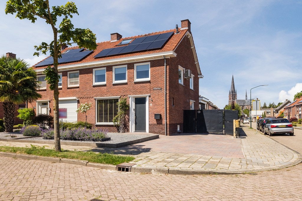 Huis Rozenstraat 19 in Budel