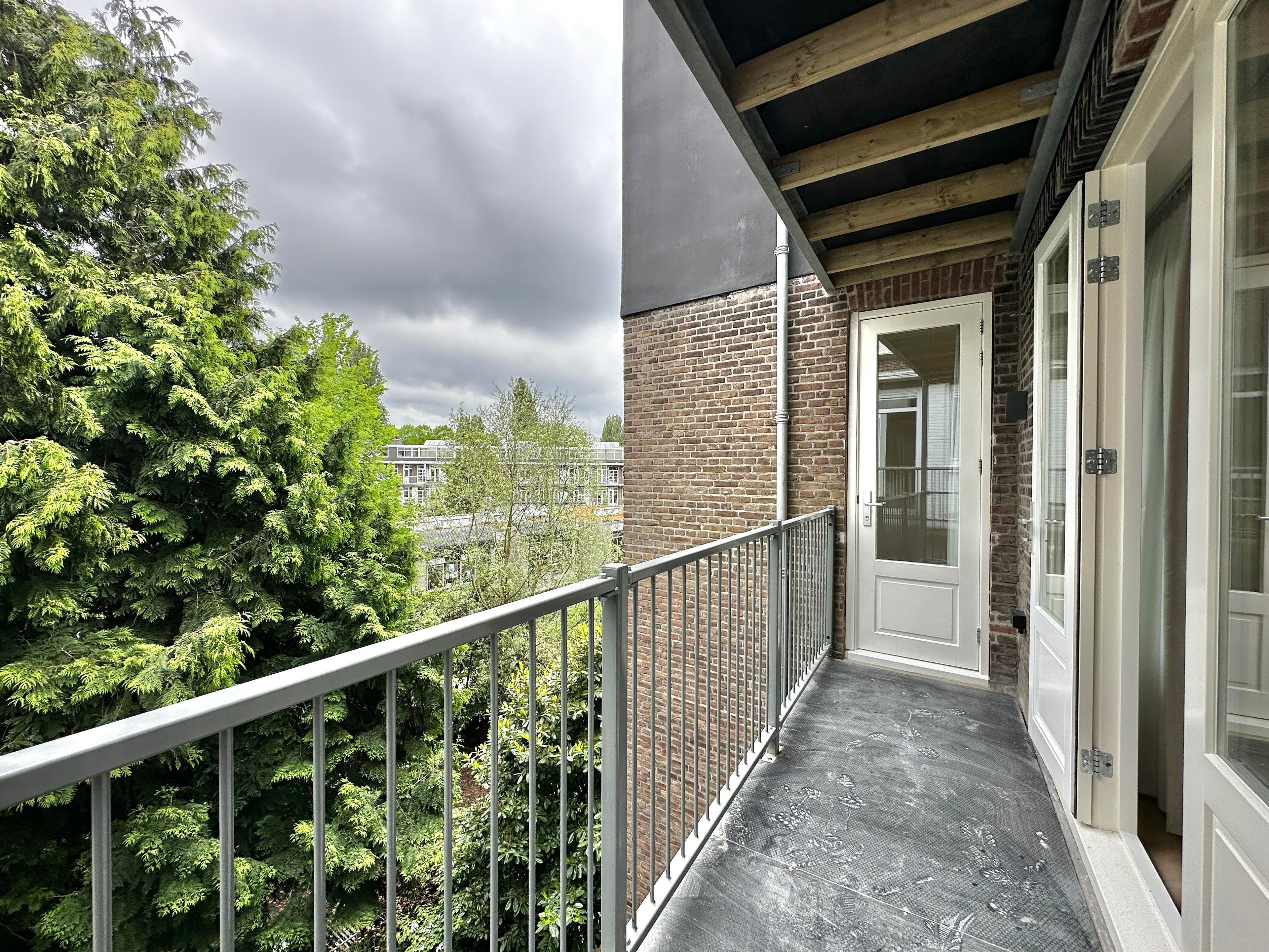 Woning te huur: Admiraal De Ruijterweg, Amsterdam