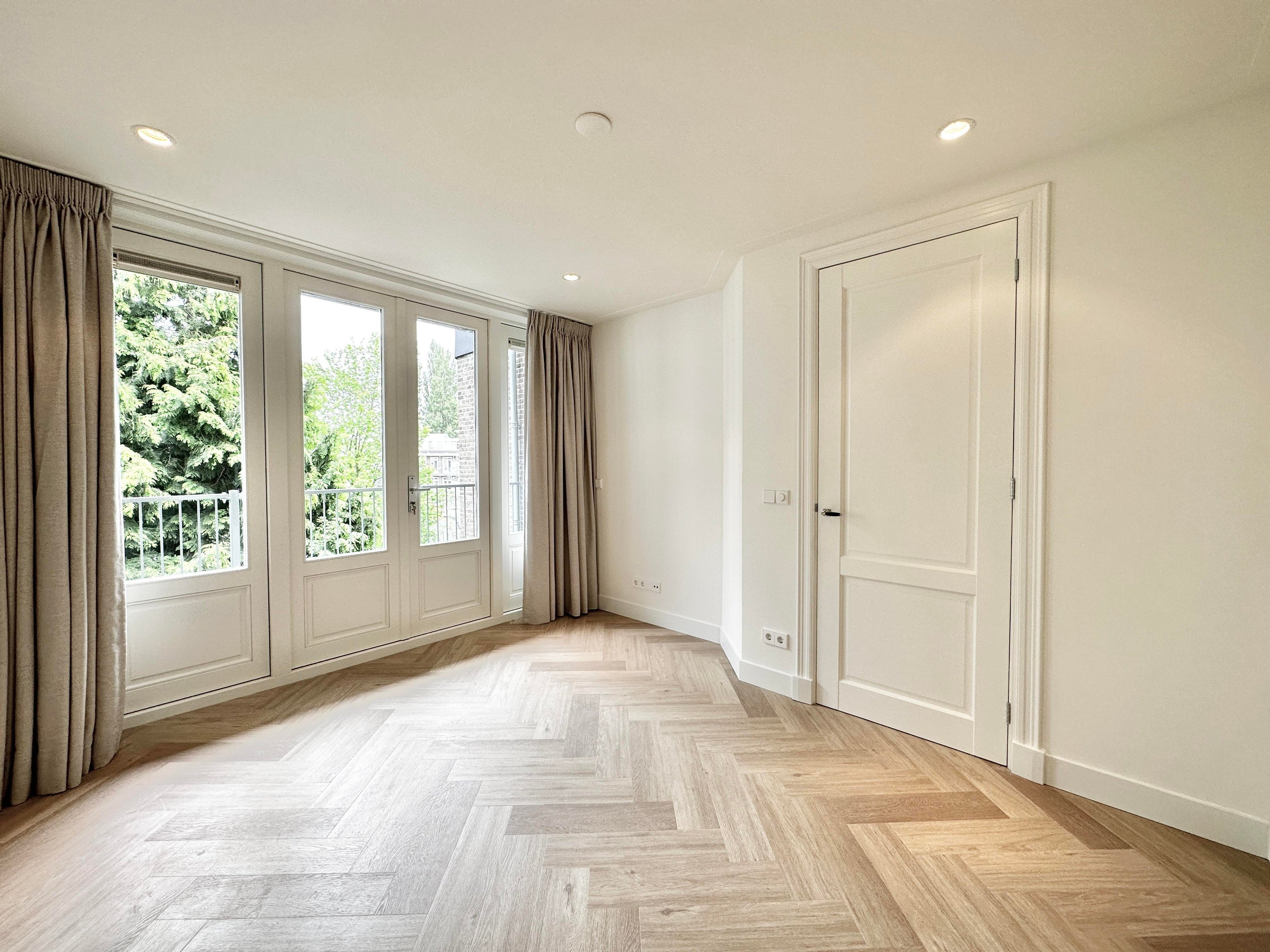 Woning te huur: Admiraal De Ruijterweg, Amsterdam