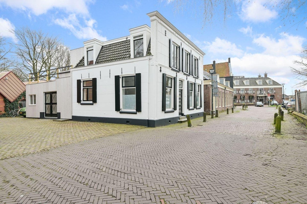 Uithoorn – 1421BA