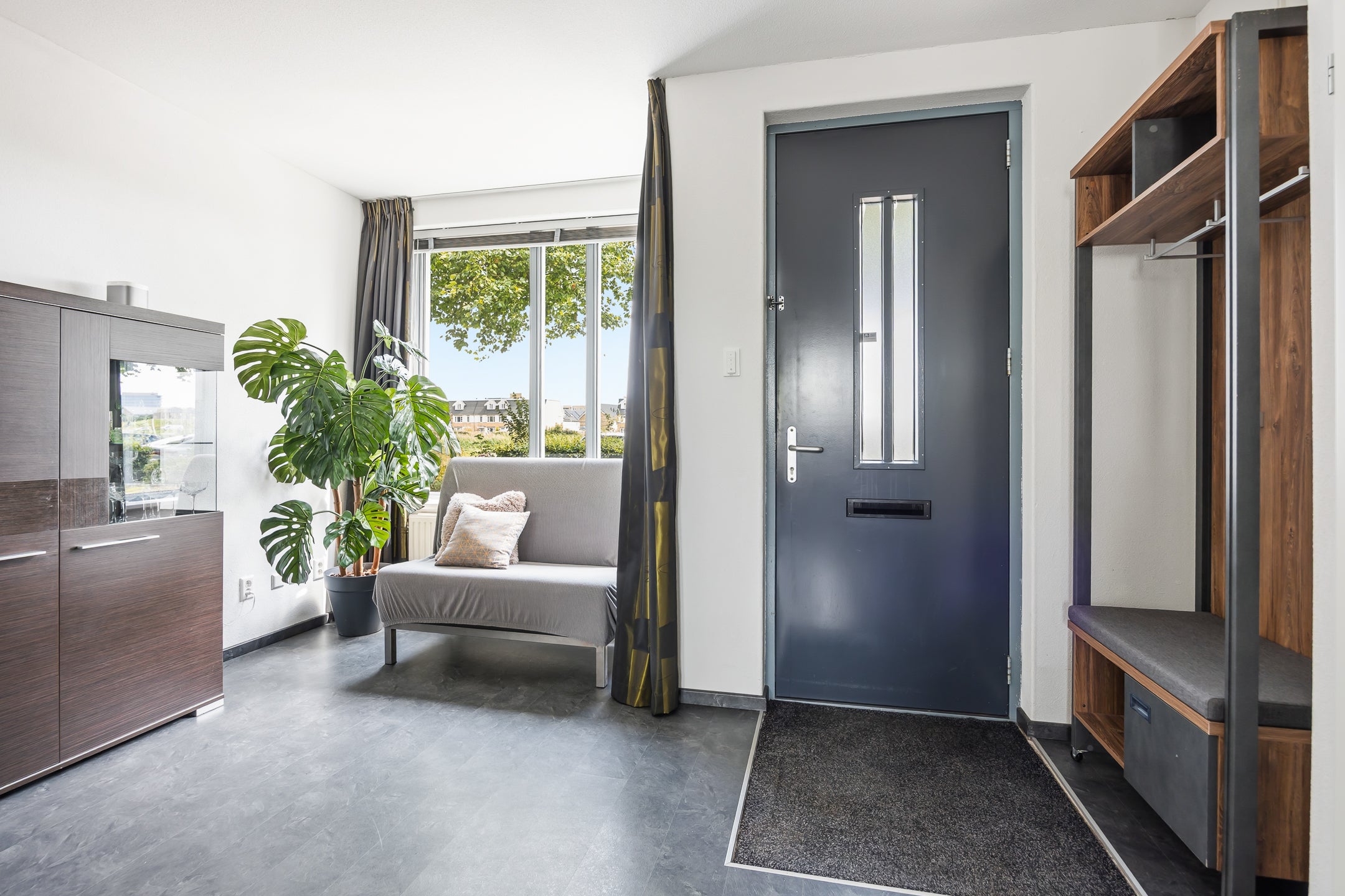 Tussenwoning te koop: Frankrijkkade 210, Almere