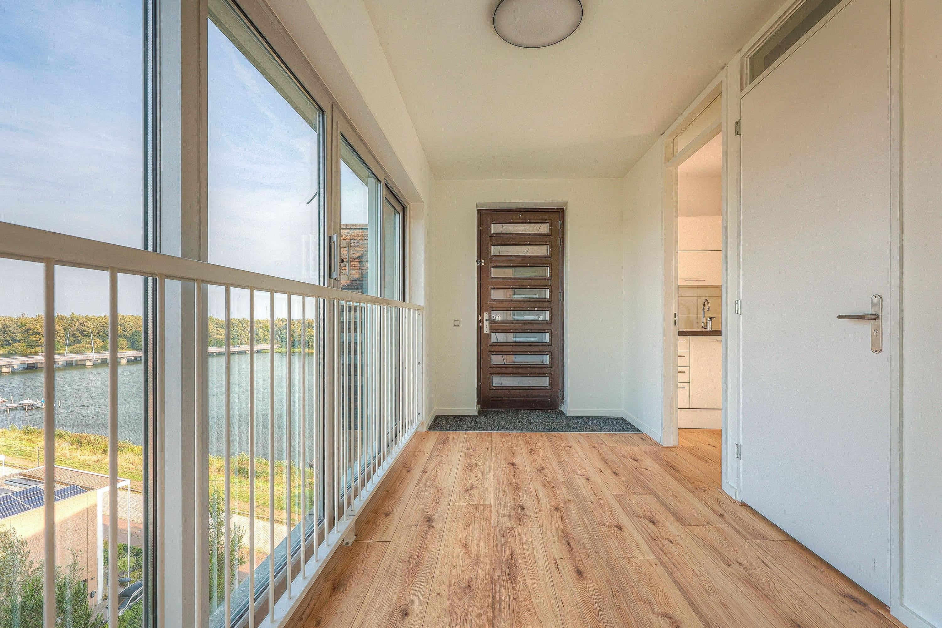Appartement te huur: Emmy Andriessestraat 582, Amsterdam