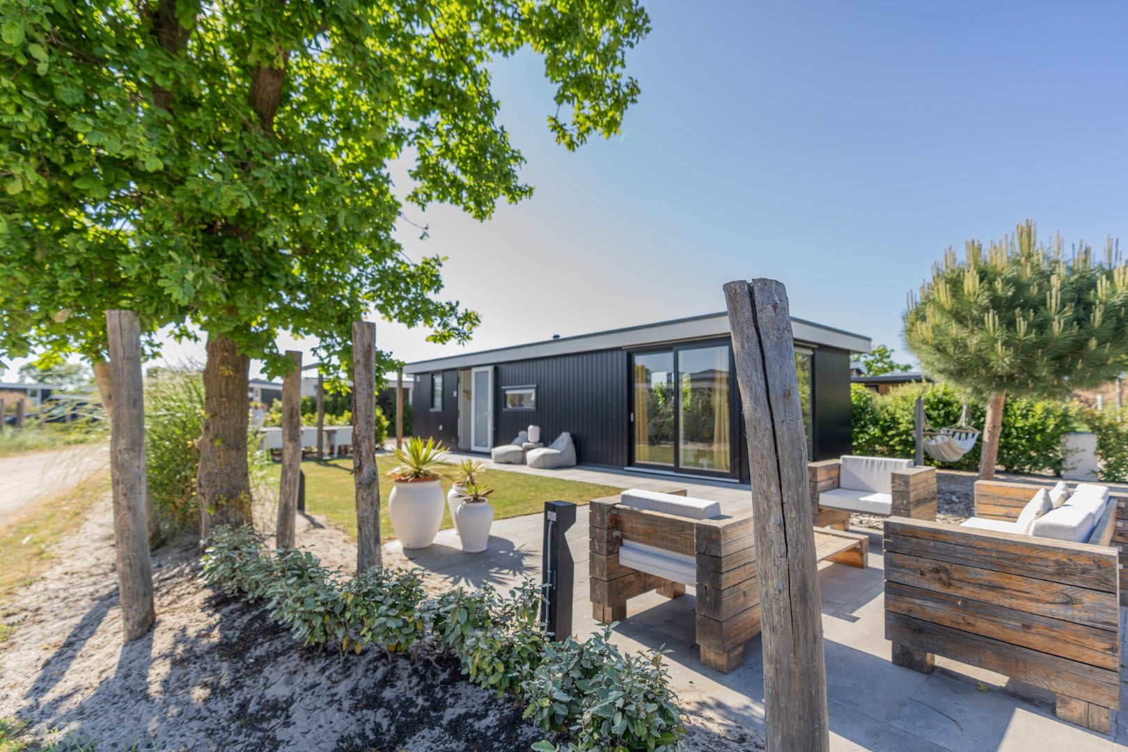 Huis Maireweg 16 a in Burgh-Haamstede