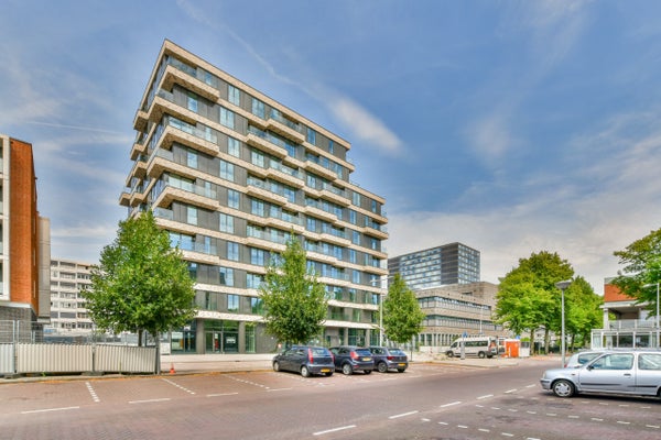 Flat Marius Bauerstraat 30 7