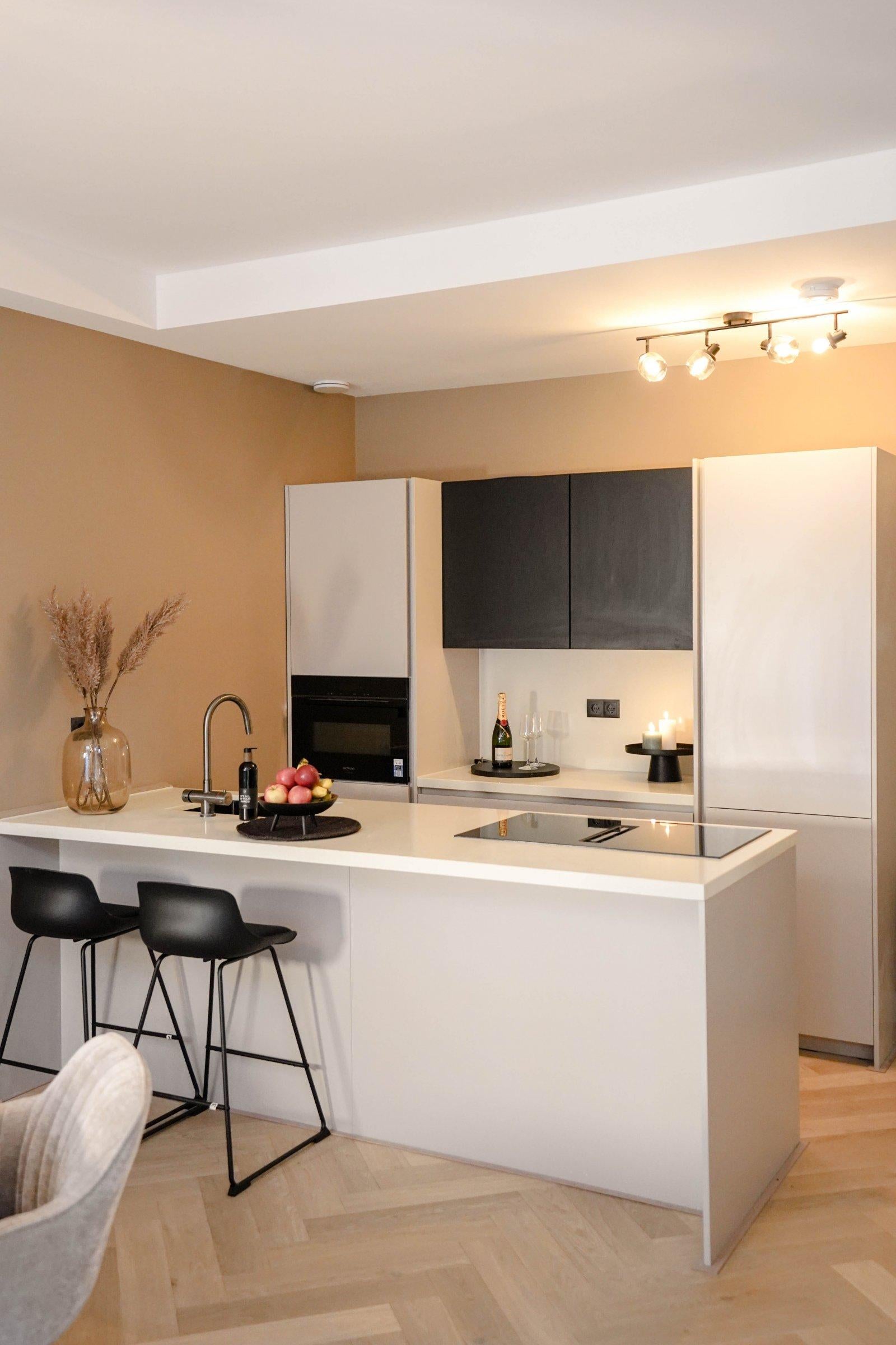 Woning te huur: Lange Houtstraat, 'S-Gravenhage