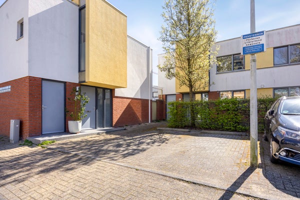 Huis Chet Bakerstraat 16 in Amsterdam