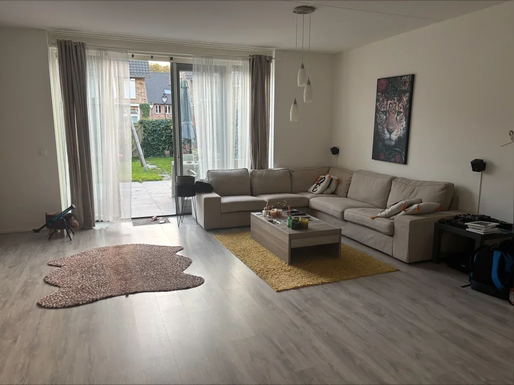 Enkalaan, Ede