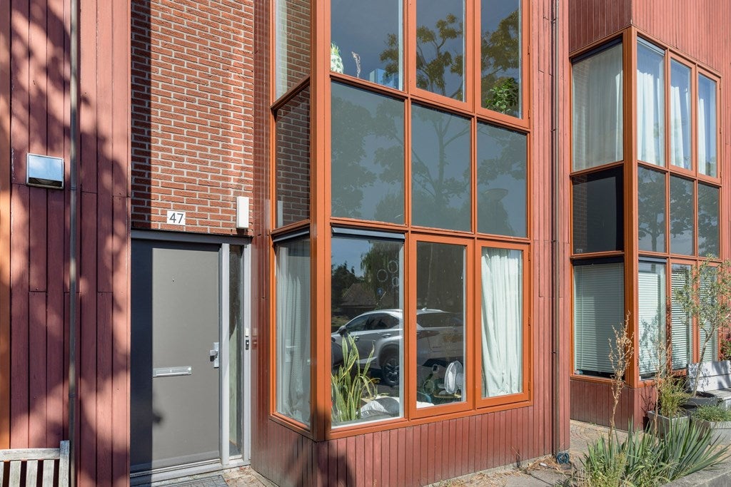Tussenwoning te koop: Valutaboulevard 47, Amsterdam