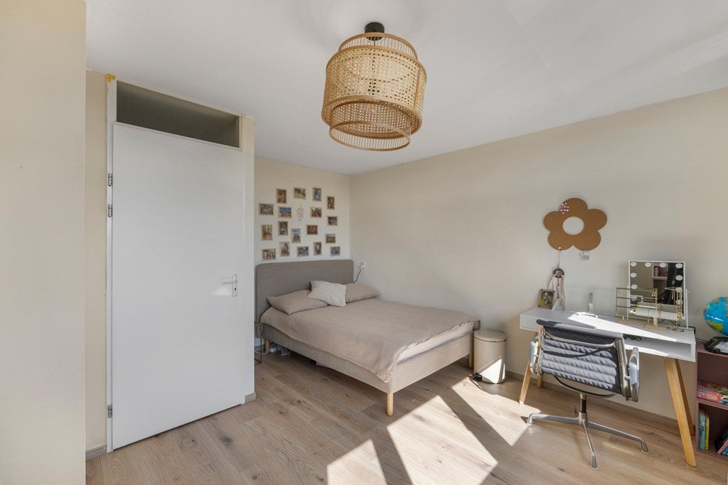 Tussenwoning te koop: Valutaboulevard 47, Amsterdam