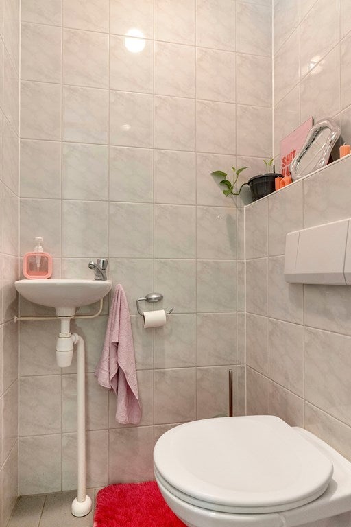 Tussenwoning te koop: Valutaboulevard 47, Amsterdam