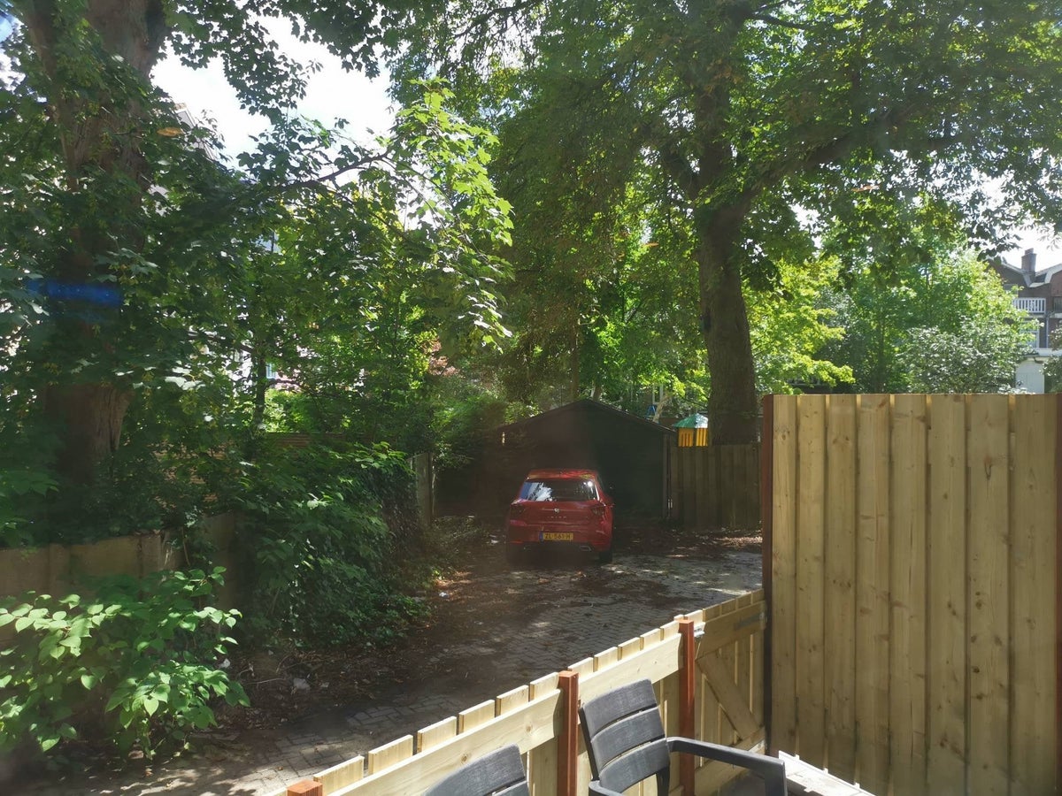 Studio aan de Walenburgerweg in Rotterdam (3033 AG)
