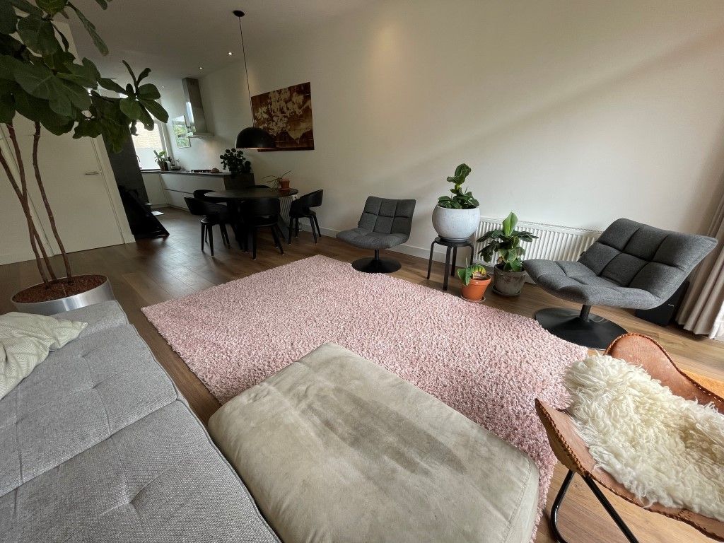 Te huur Huis Louwerslootstraat in Rotterdam