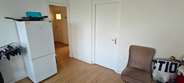 Cuarto sitio Aristotelesstraat 75 en Rotterdam
