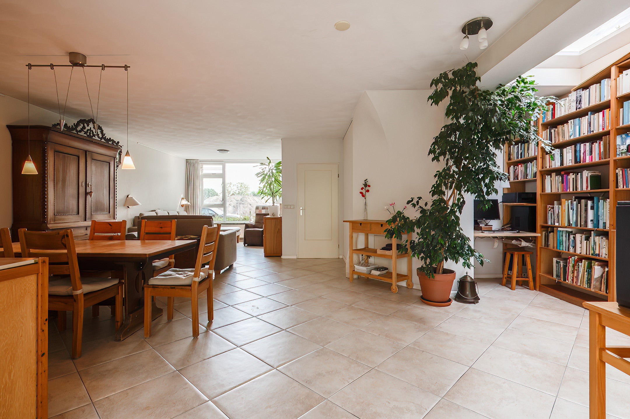 Hoekwoning te koop: Wilgeboom 51, Culemborg