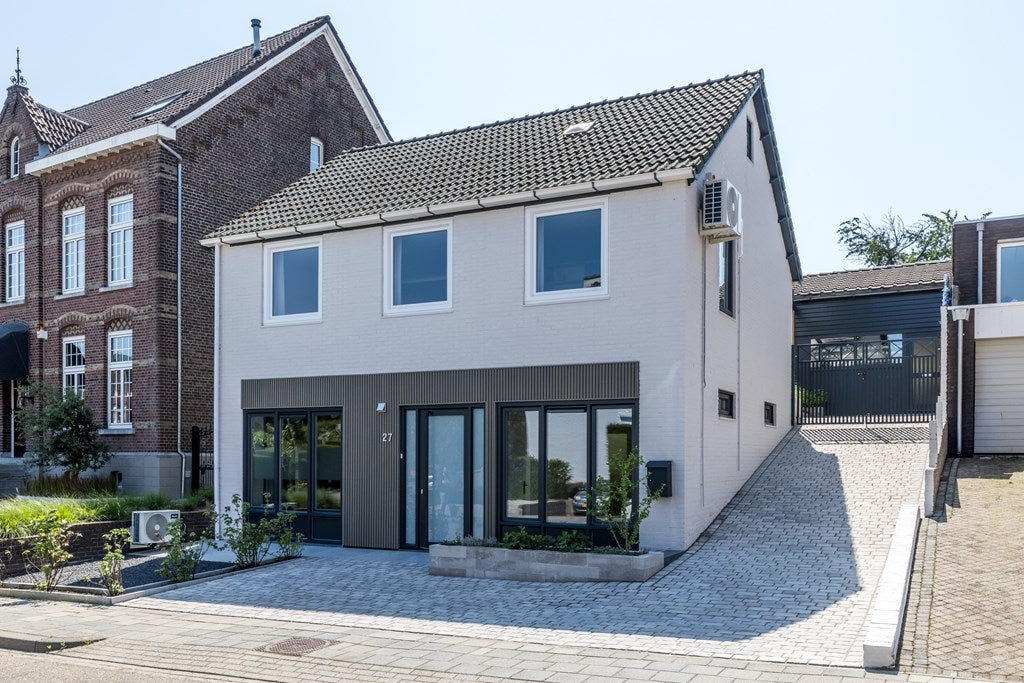 Huis Raadhuisstraat 27 in Hulsberg