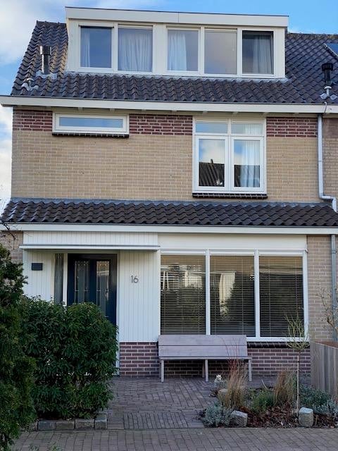 Te huur: Huis Ganzerik in Castricum