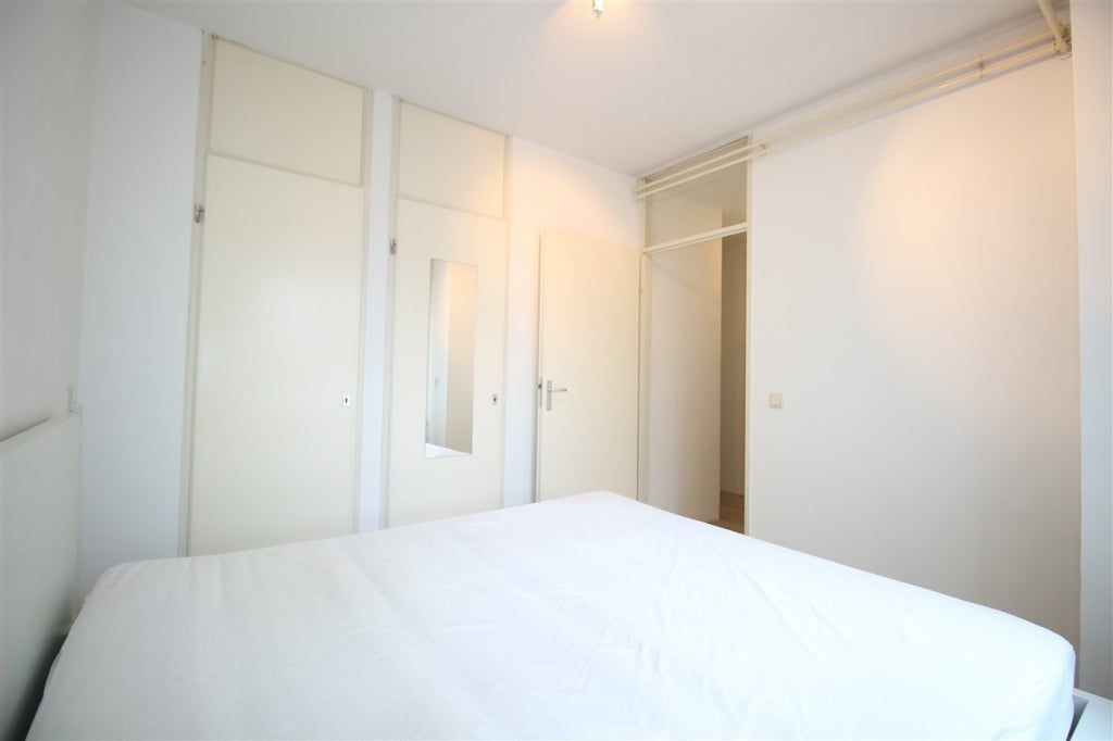 Woning te huur: Dostojevskisingel, Amsterdam