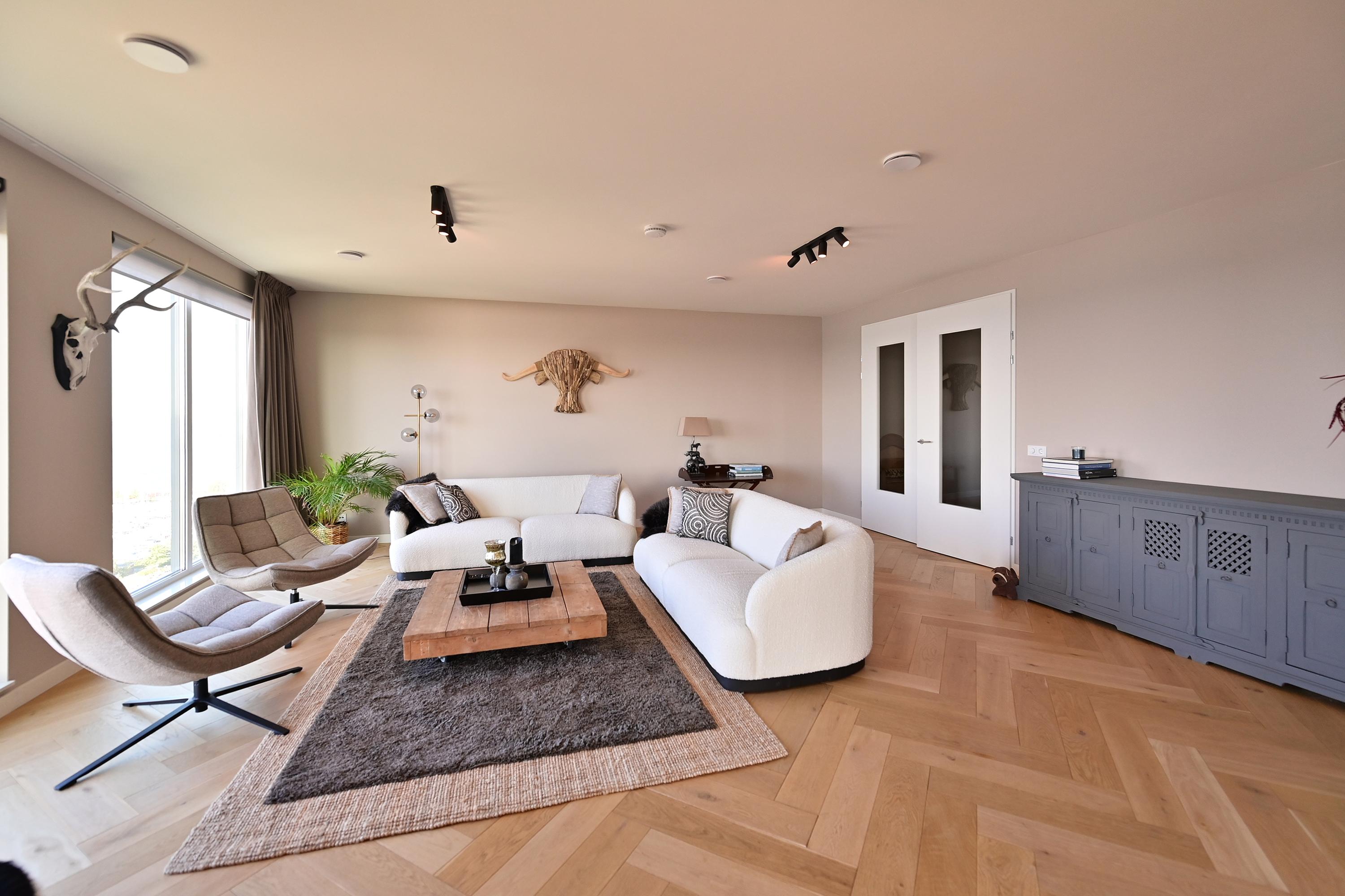 Appartement te huur: Zeeduinweg 540, Almere