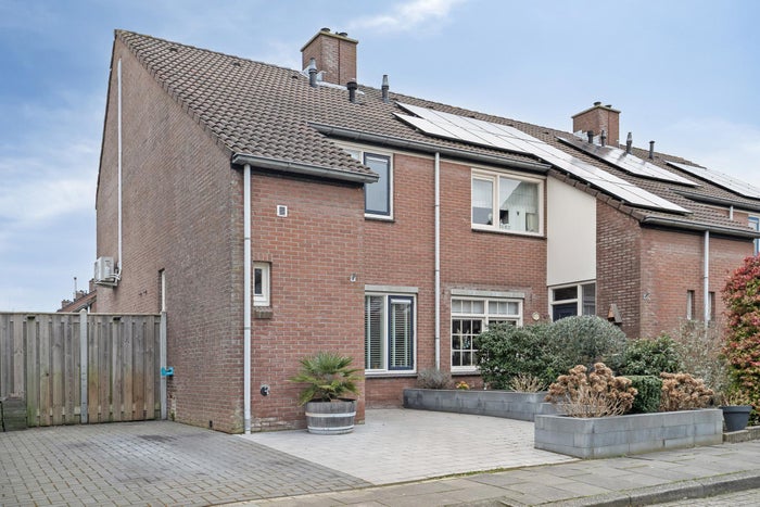 Korenbloemstraat 8