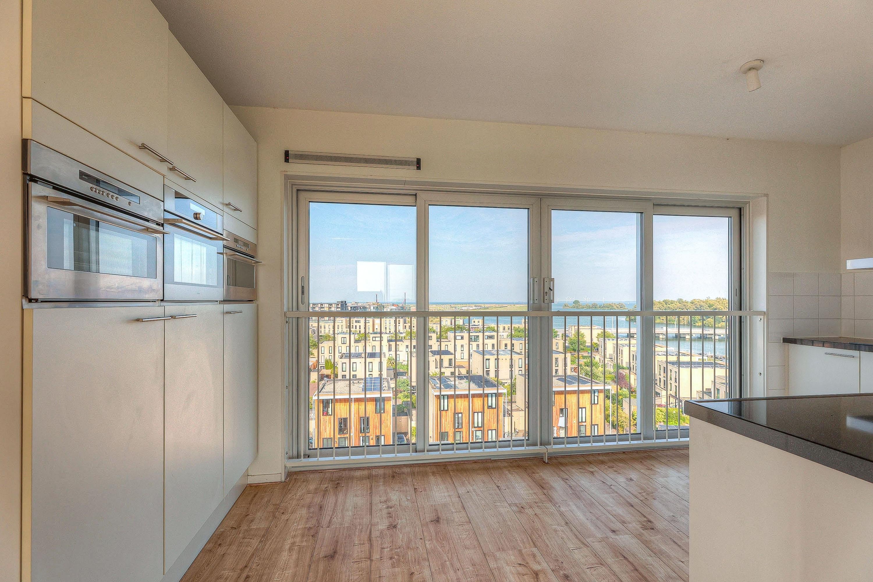 Appartement te huur: Emmy Andriessestraat 502, Amsterdam