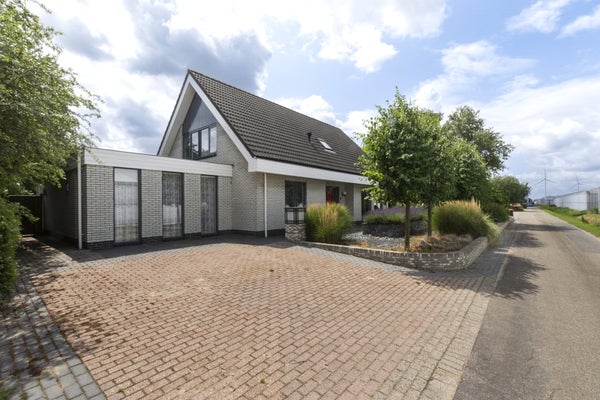 Casa Oranjeveld en Maasdijk