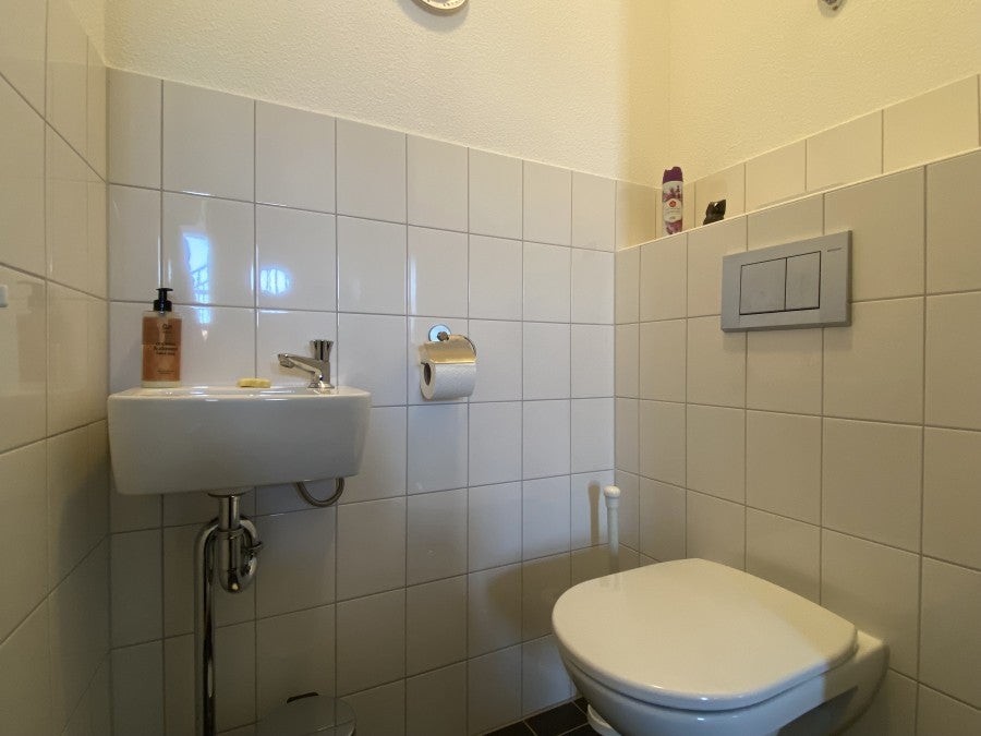 Woning te huur: van Hogendorplaan, Vlaardingen
