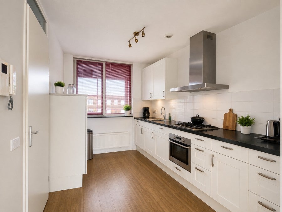 Woning te huur: van Hogendorplaan, Vlaardingen