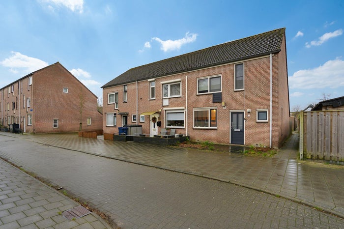 Te huur: Huis Hilversumpad in Almere