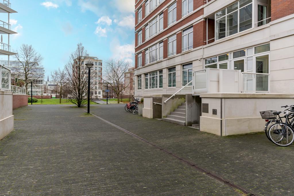 Te huur Appartement Burgemeester De Monchyplein 227 in Den Haag