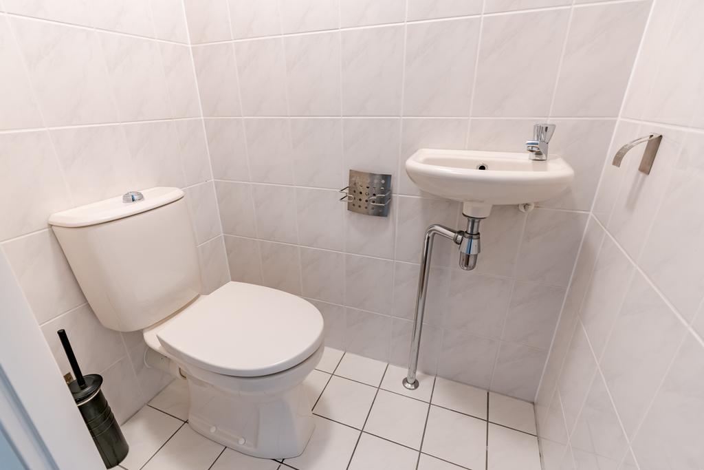 Te huur Appartement Burgemeester De Monchyplein 227 in Den Haag