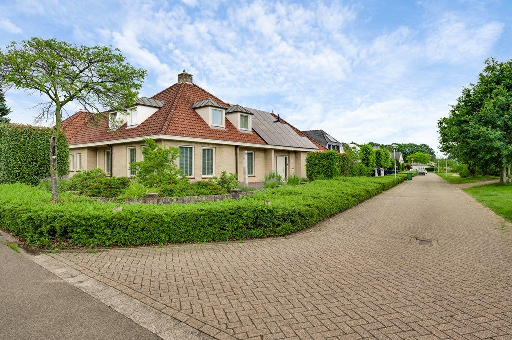Vrijstaande woning te koop: Sjaak Kruijssenlaan 2, Eindhoven