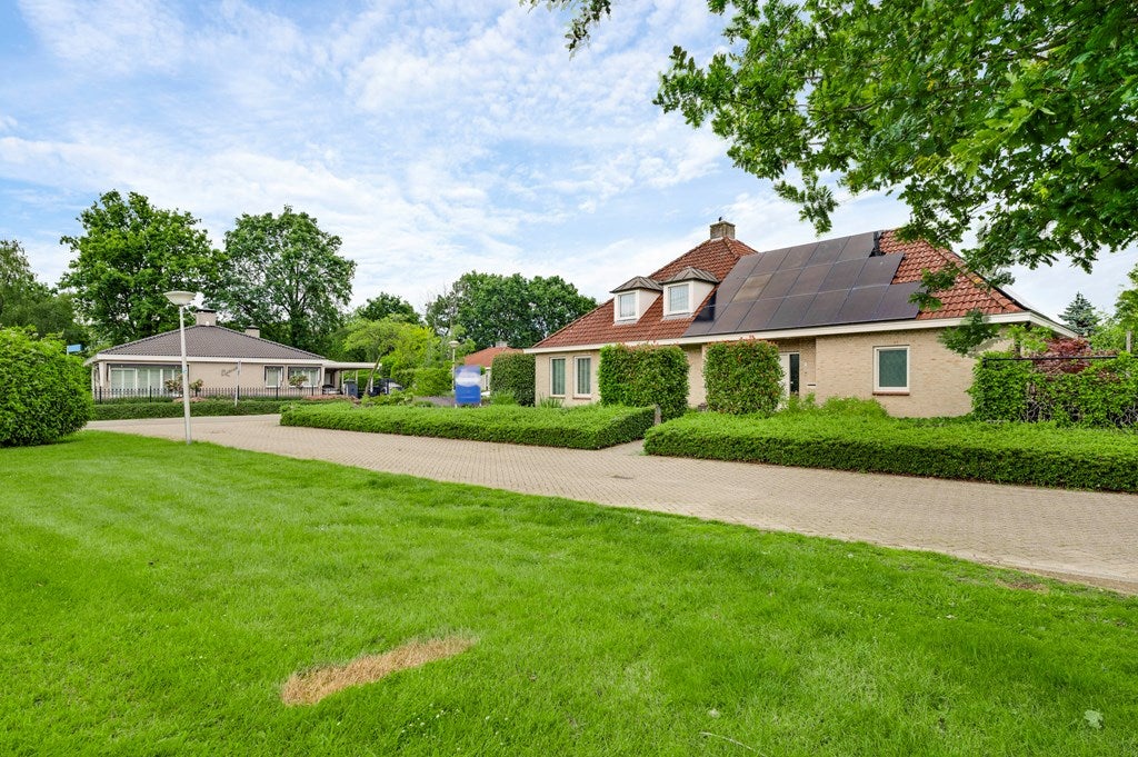 Vrijstaande woning te koop: Sjaak Kruijssenlaan 2, Eindhoven