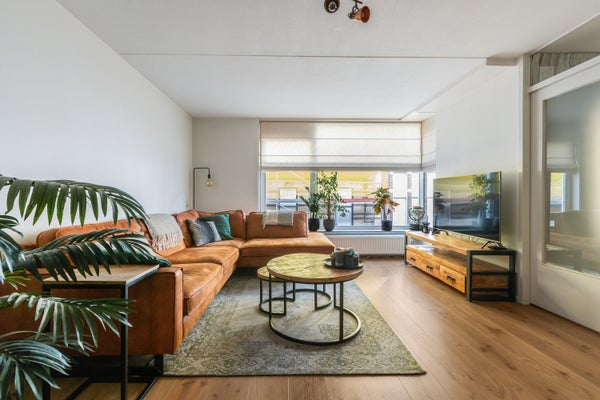 Appartement Jacob Loisstraat in Rotterdam