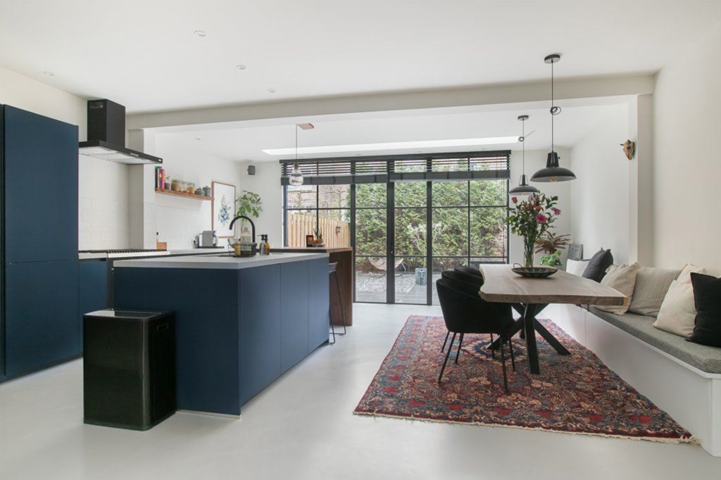 Flat Danie Theronstraat 8 A