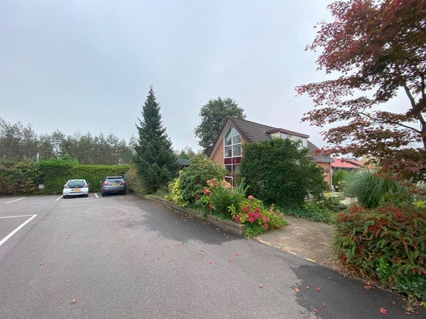 Huis Oud-Loosdrechtsedijk in Loosdrecht