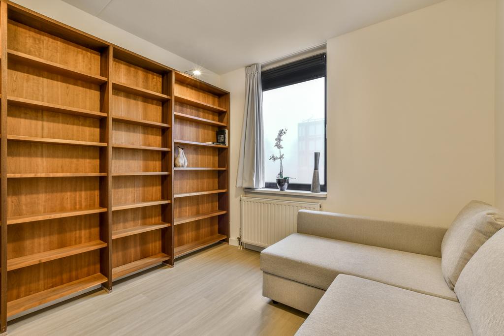 Woning te huur: Sarphatistraat, Amsterdam
