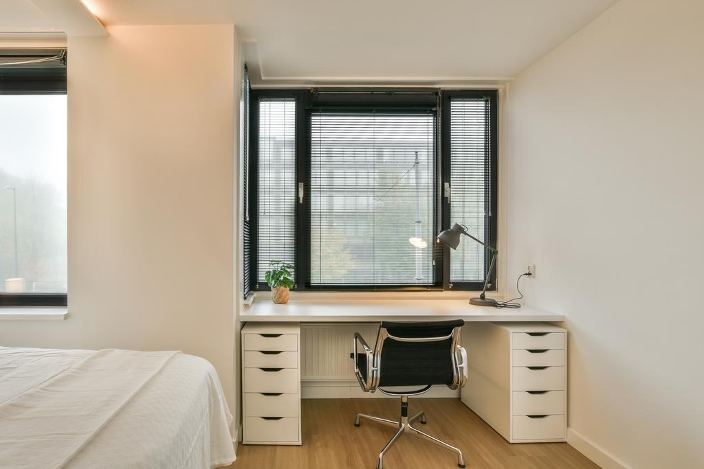 Woning te huur: Sarphatistraat, Amsterdam